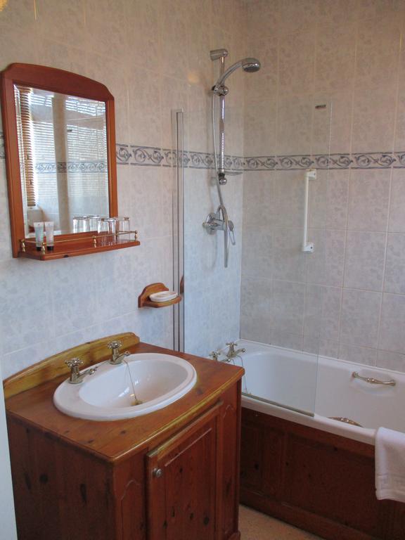 Mayfield Guesthouse ซันเดอร์แลนด์ ภายนอก รูปภาพ