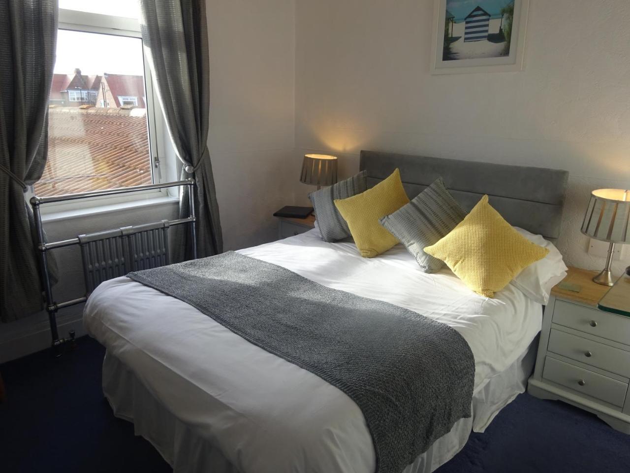 Mayfield Guesthouse ซันเดอร์แลนด์ ภายนอก รูปภาพ